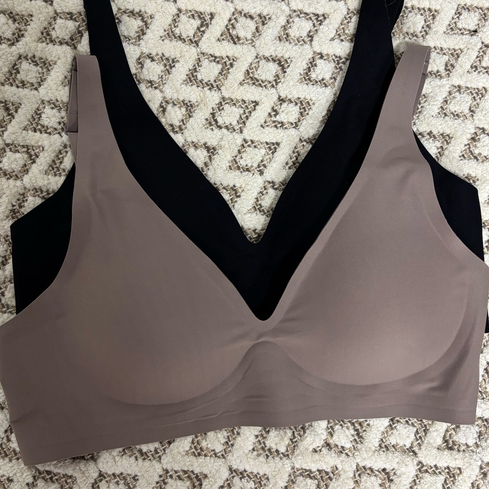 Seamless Black and Brown Women's Bra